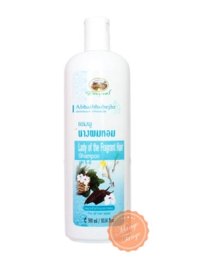 Цветочный шампунь на 5 тайских травах Абхай.  Abhaibhubejhr Lady of the Fragrant Hair Shampoo.